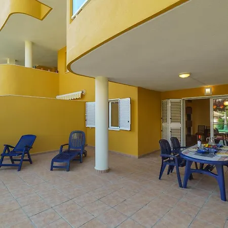 Faisa Denia